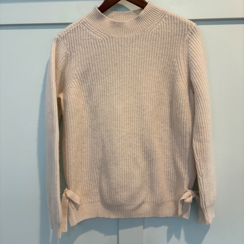 J‎ McLaughlin Wool Cashmere Sweater Cream Mock Neck Ribbed Bow Detail Medium